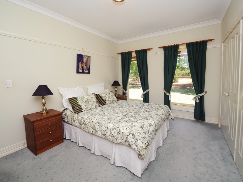 63 Henry Lawson Drive, Mudgee NSW 2850