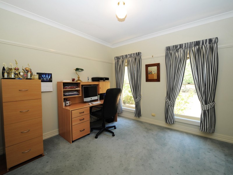 63 Henry Lawson Drive, Mudgee NSW 2850