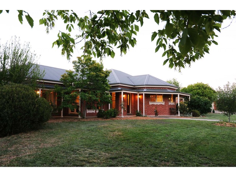 63 Henry Lawson Drive, Mudgee NSW 2850