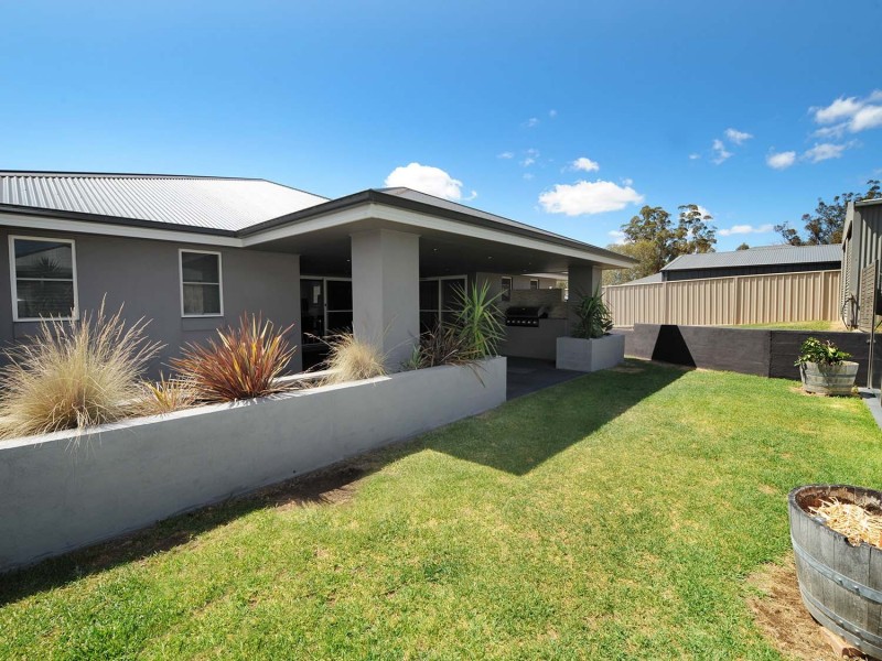 148 Robertson Street, Mudgee NSW 2850