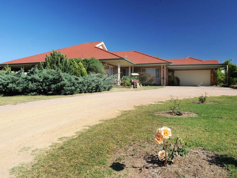 25 Leconfield Drive, Mudgee NSW 2850