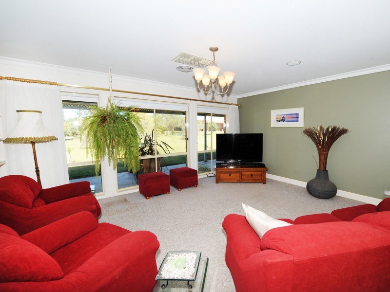 25 Leconfield Drive, Mudgee NSW 2850