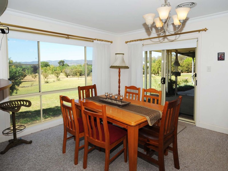 25 Leconfield Drive, Mudgee NSW 2850