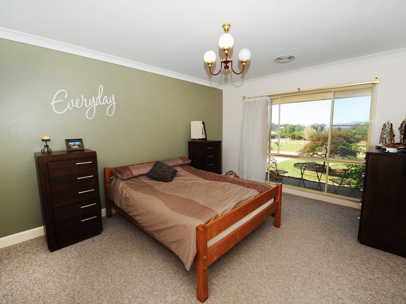 25 Leconfield Drive, Mudgee NSW 2850