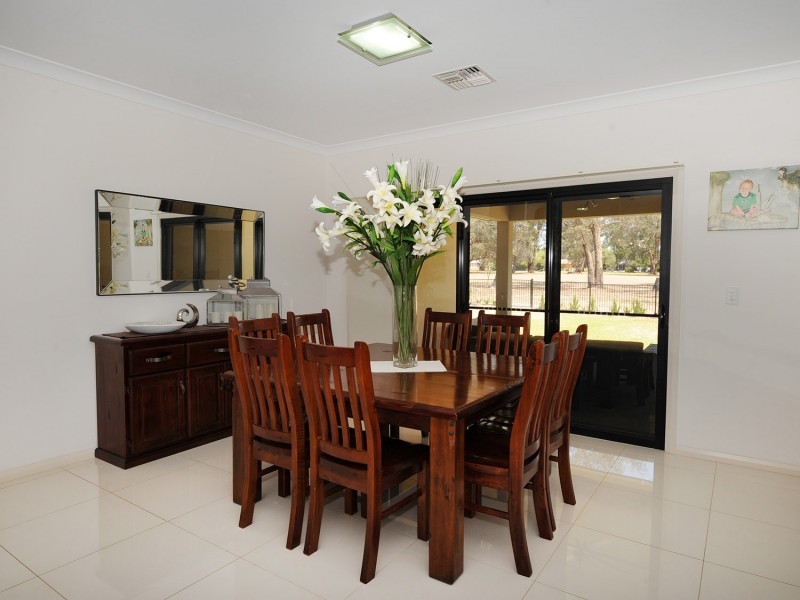 11 Inverness Avenue, Mudgee NSW 2850