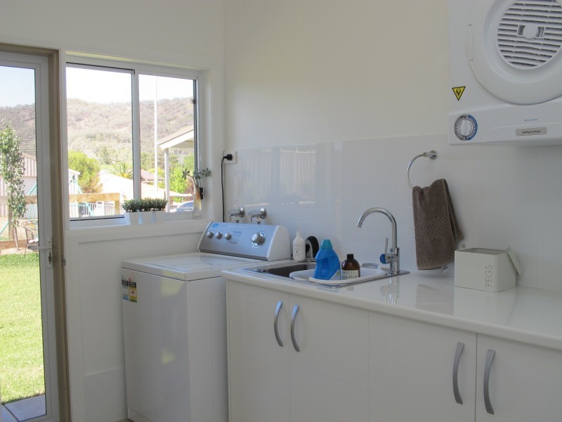 8 Glenayr Close, Mudgee NSW 2850