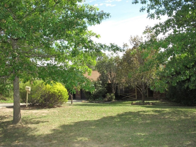 16 Burgundy Road, Mudgee NSW 2850