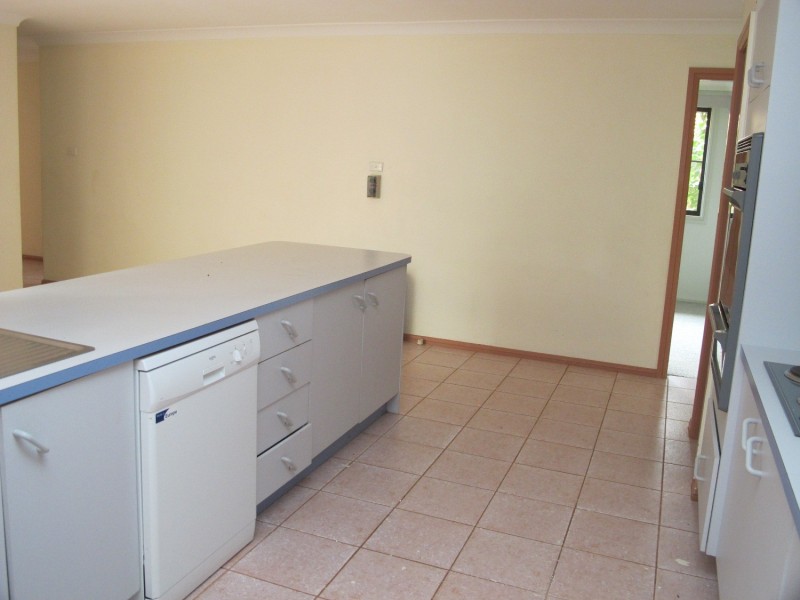 16 Burgundy Road, Mudgee NSW 2850