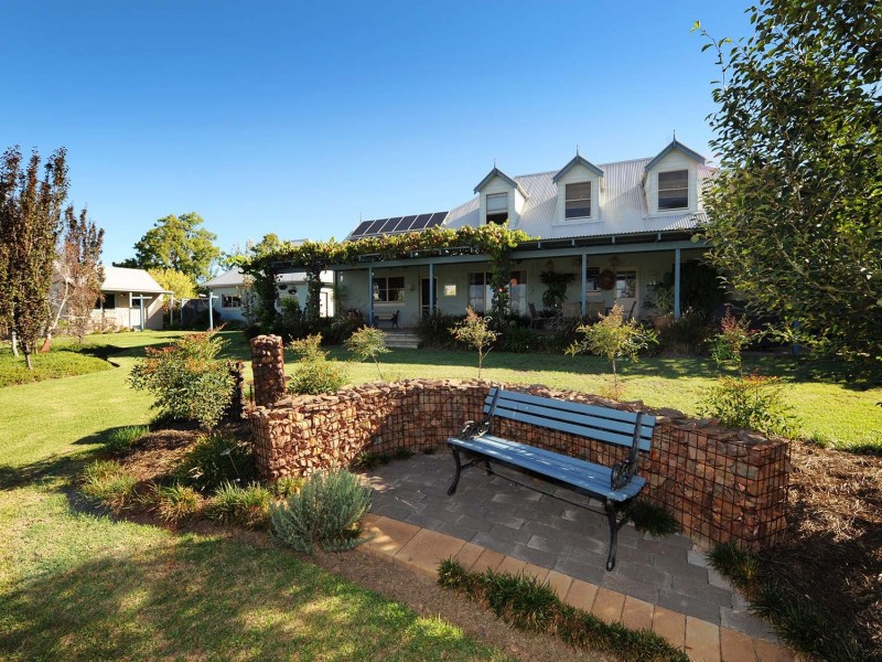 104 Bellevue Road, Mudgee NSW 2850