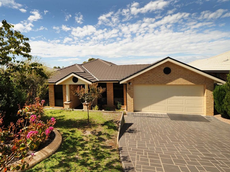 5a Banjo Paterson Ave, Mudgee NSW 2850