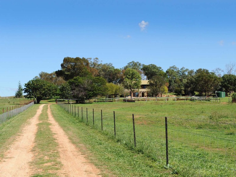 57 Cunningham Lane, Mudgee NSW 2850