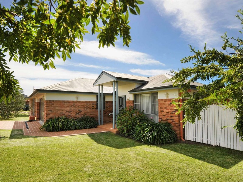 22 Woodside Close, Mudgee NSW 2850