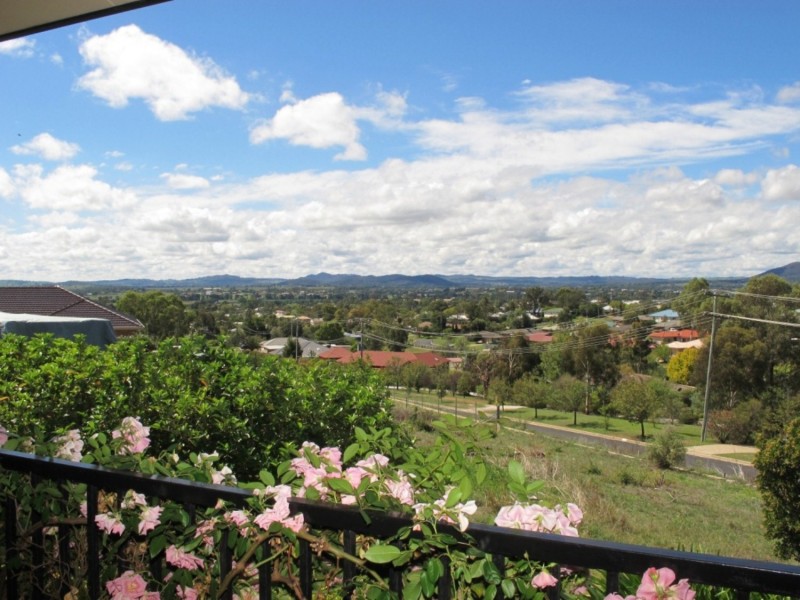11 Miller Crescent, Mudgee NSW 2850
