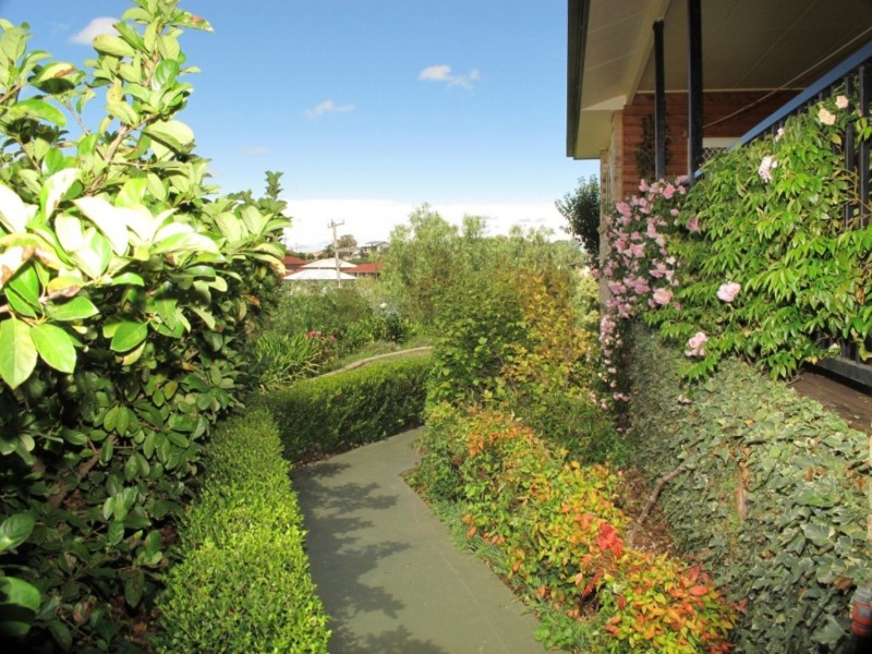 11 Miller Crescent, Mudgee NSW 2850