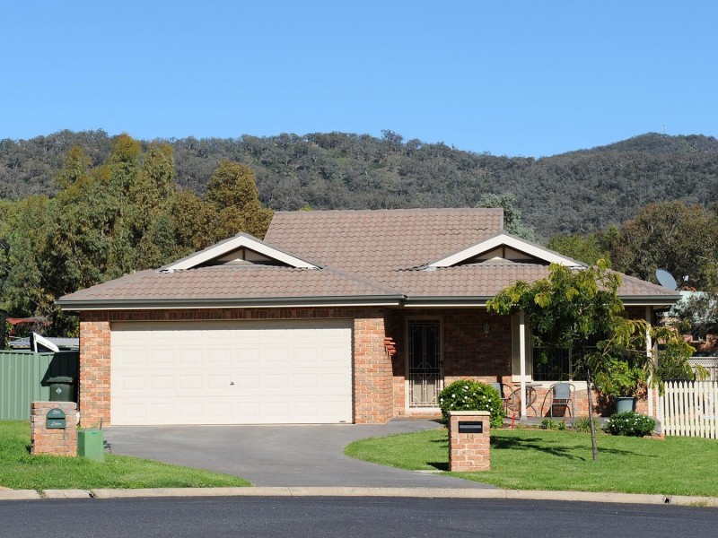 14 Barigan Street, Mudgee NSW 2850
