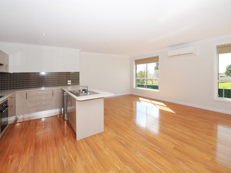 8a Menah Avenue, Mudgee NSW 2850