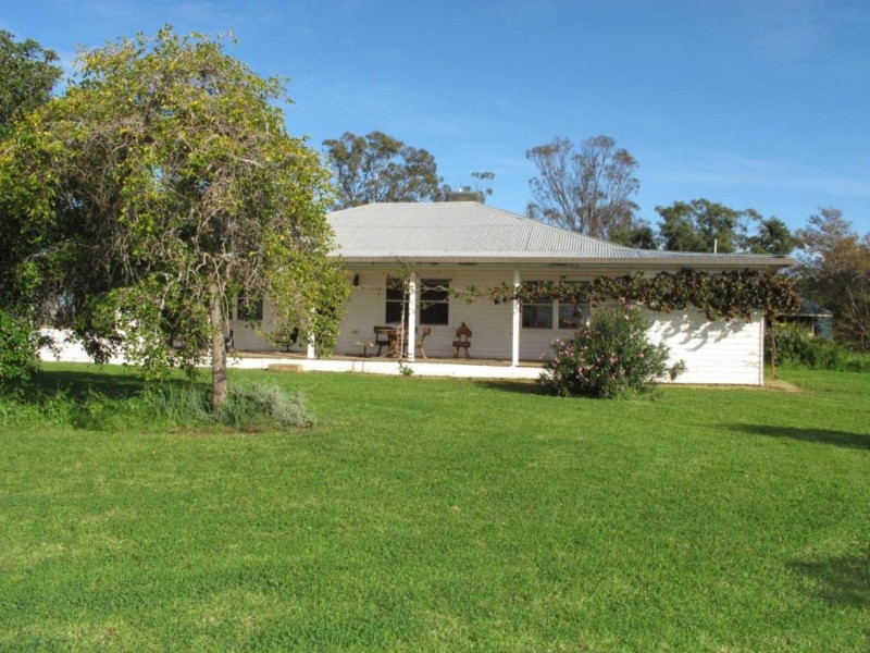 2764 McGrane Way, Narromine NSW 2821