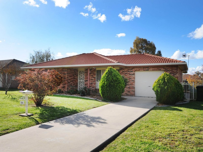 8 Gawthorne Place, Mudgee NSW 2850