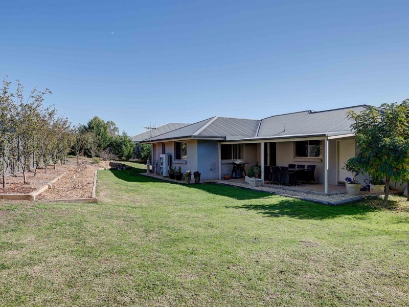 14 Flirtation Avenue, Mudgee NSW 2850