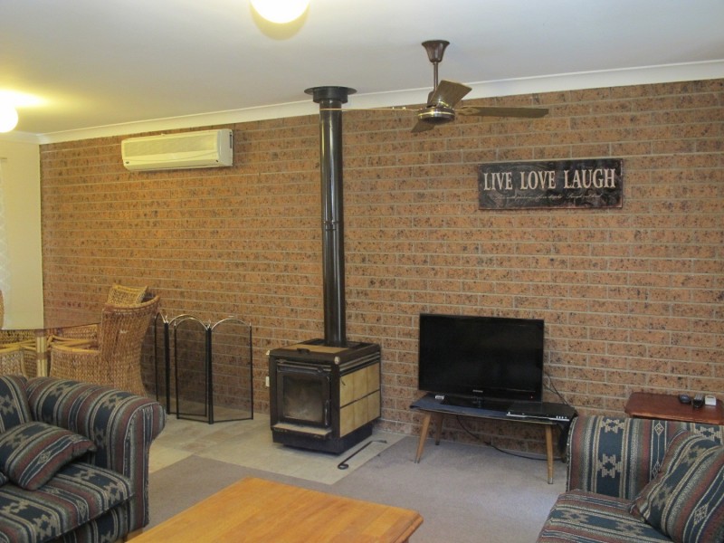 8 Lang Street, Mudgee NSW 2850