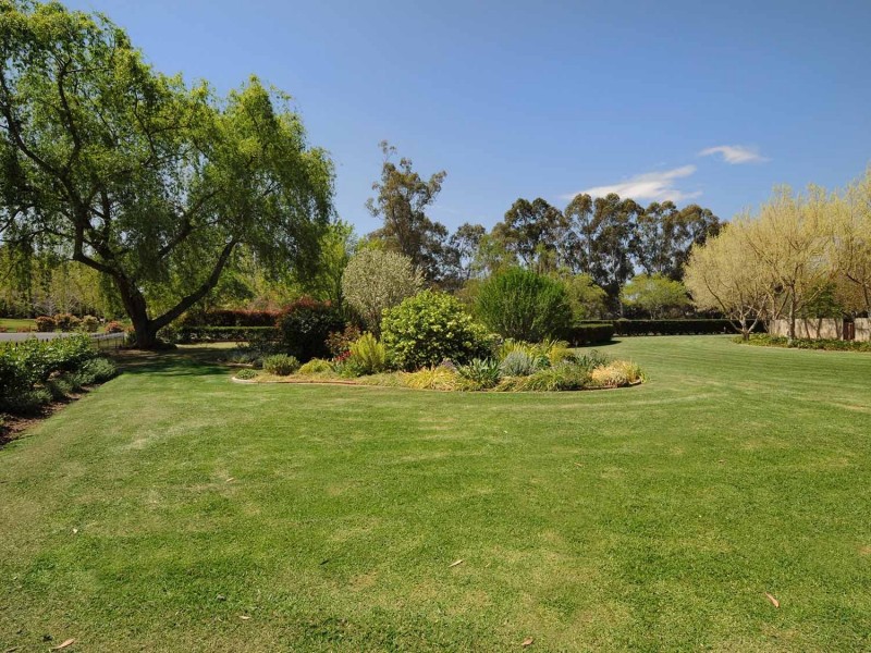1 Bombira Avenue, Mudgee NSW 2850