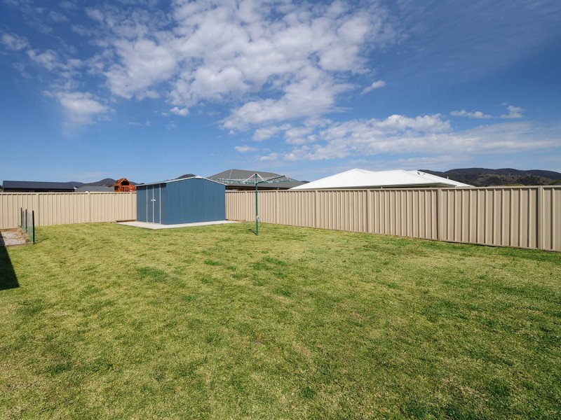 6 Broadhead Road, Mudgee NSW 2850