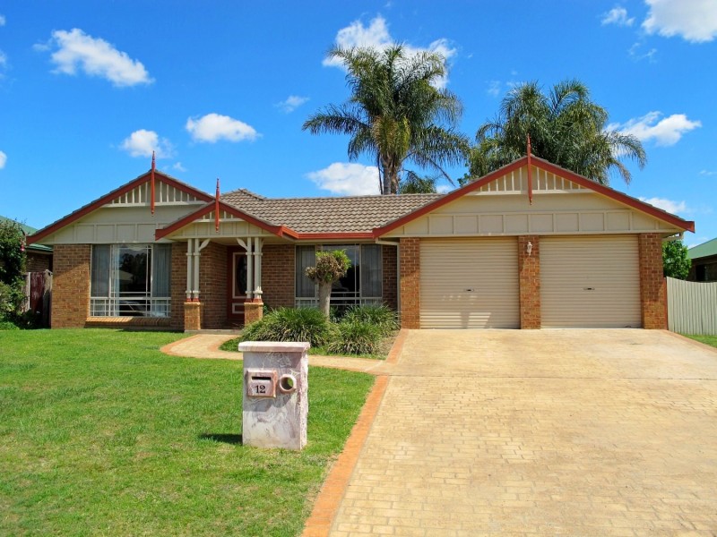 12 Melton Road, Mudgee NSW 2850