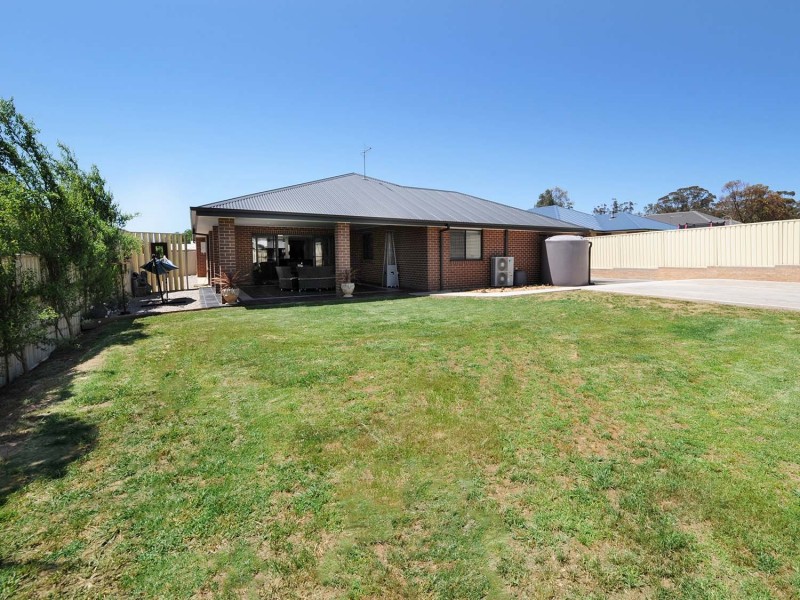 12 Maher Place, Mudgee NSW 2850