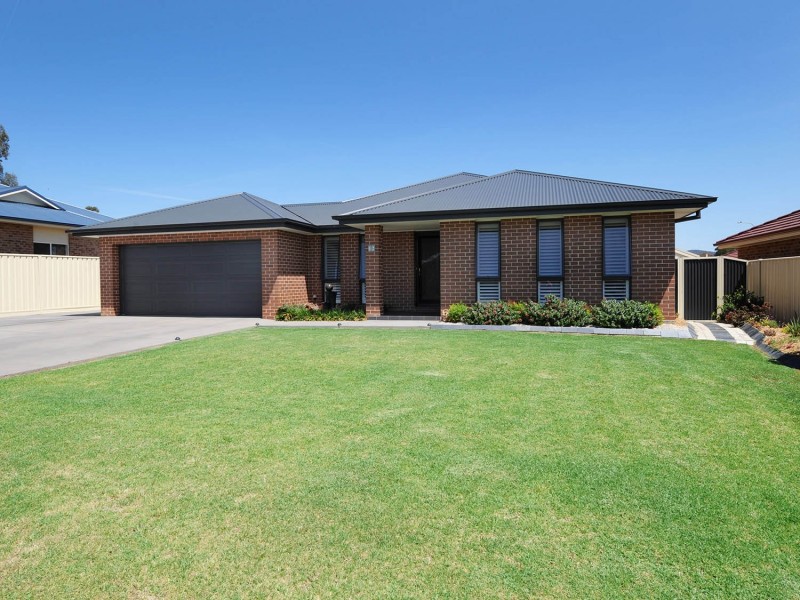12 Maher Place, Mudgee NSW 2850