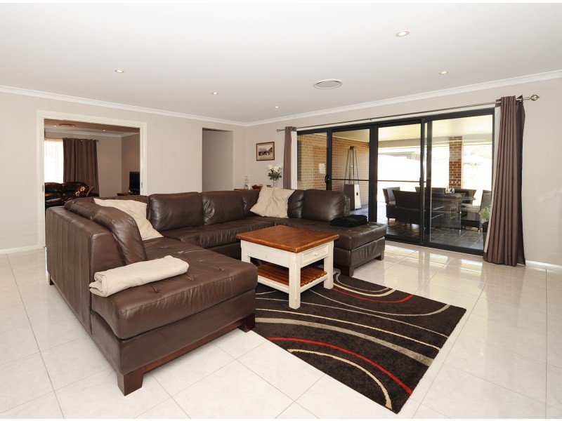 12 Maher Place, Mudgee NSW 2850