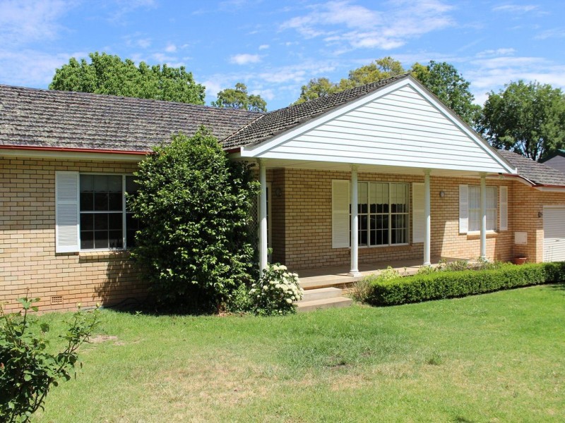 78 Robertson Street, Mudgee NSW 2850