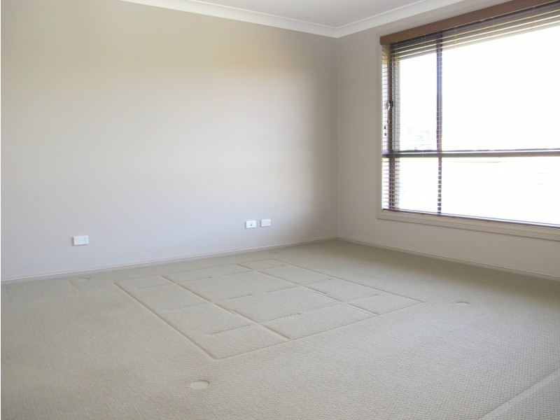 22 Hardy Crescent, Mudgee NSW 2850