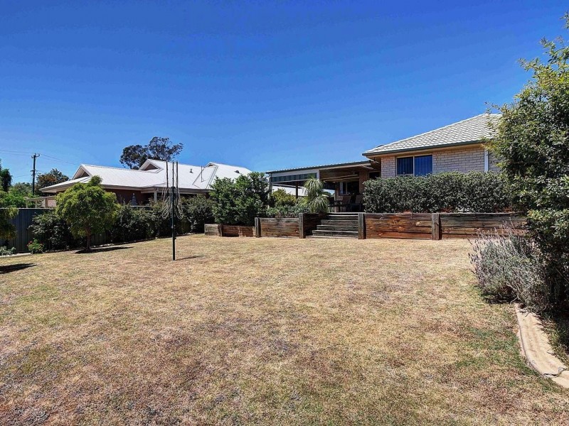4 Baskerville Drive, Mudgee NSW 2850