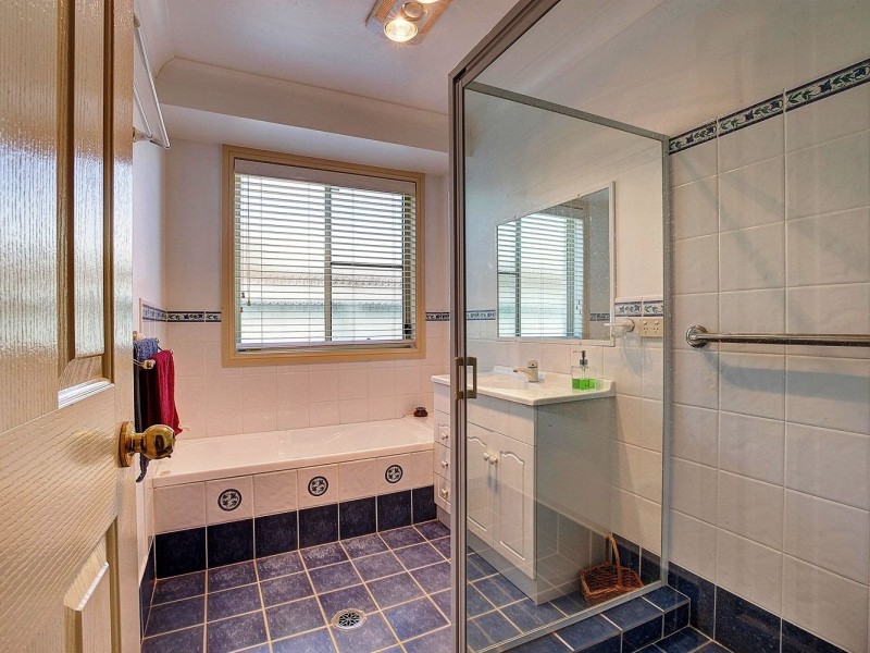 4 Baskerville Drive, Mudgee NSW 2850