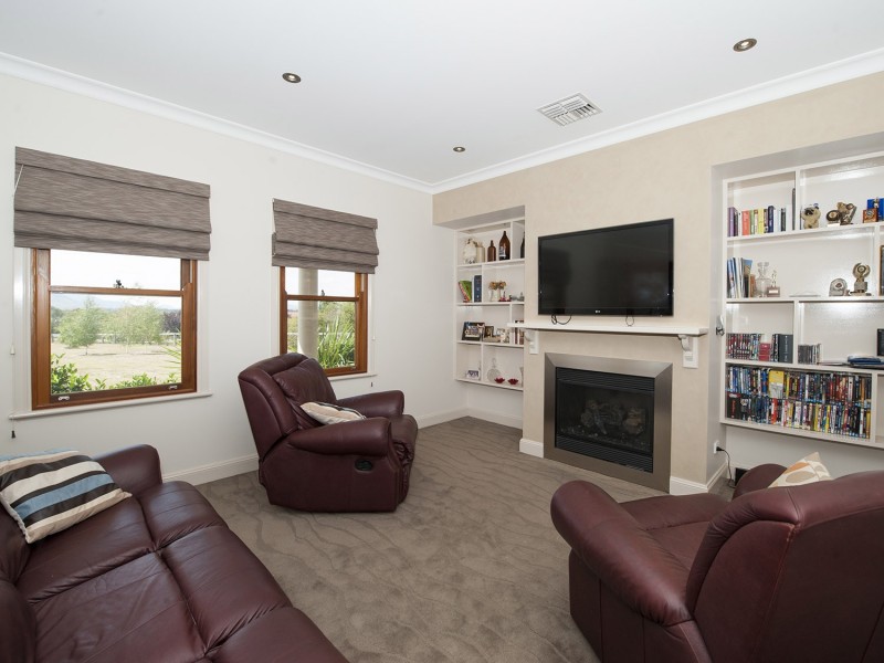 32 Stockmans Drive, Mudgee NSW 2850