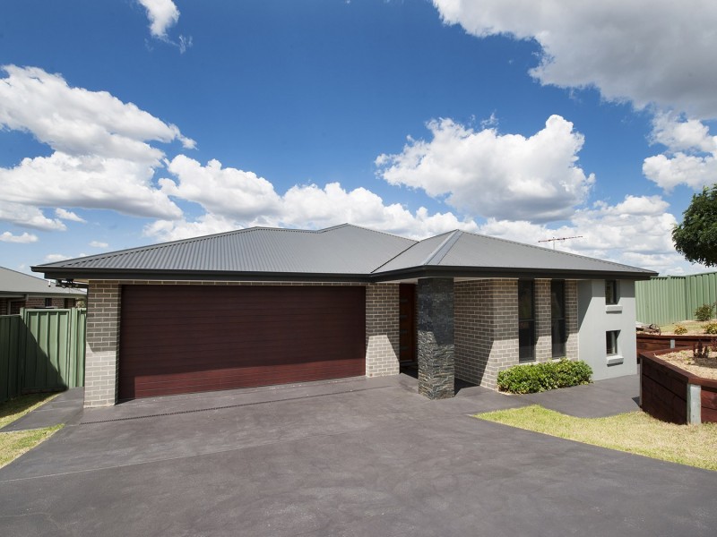 97 White Circle, Mudgee NSW 2850