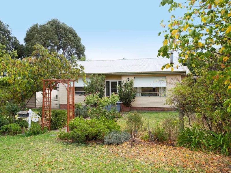 124 Inglis Street, Mudgee NSW 2850