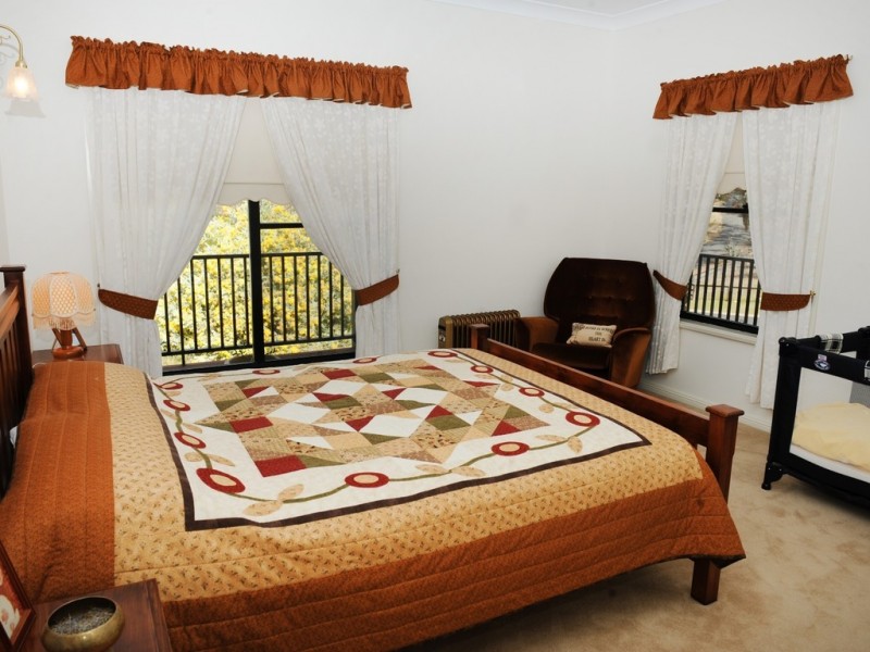 108-110 Bellevue Road, Mudgee NSW 2850