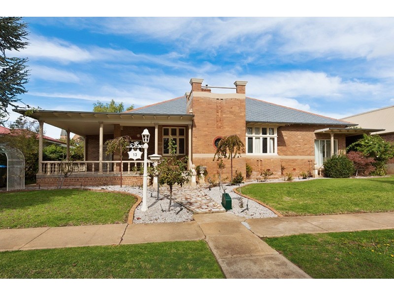 13 Lovejoy Street, Mudgee NSW 2850