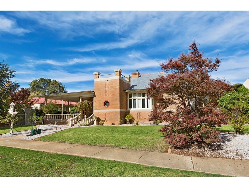 13 Lovejoy Street, Mudgee NSW 2850