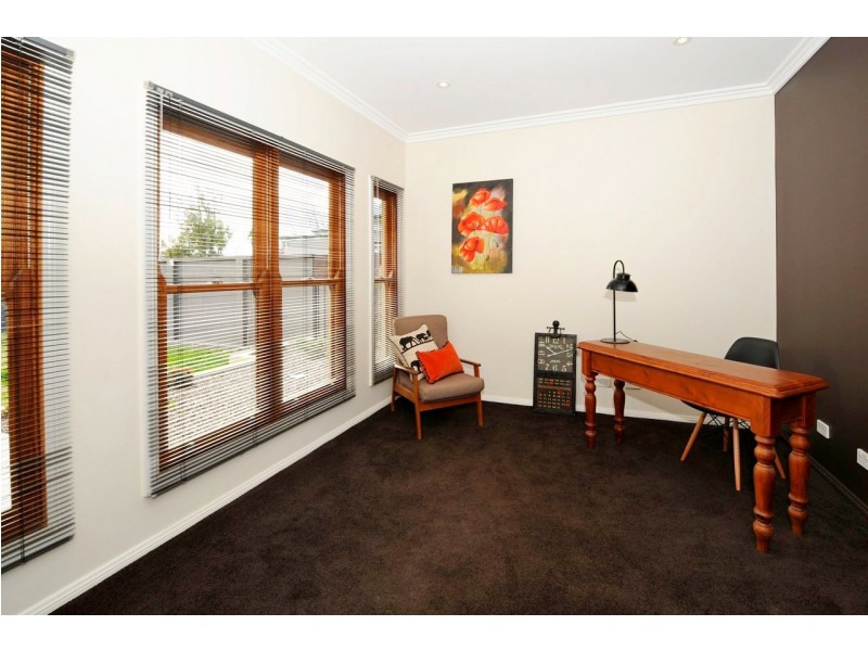 17 Gladstone Street, Mudgee NSW 2850