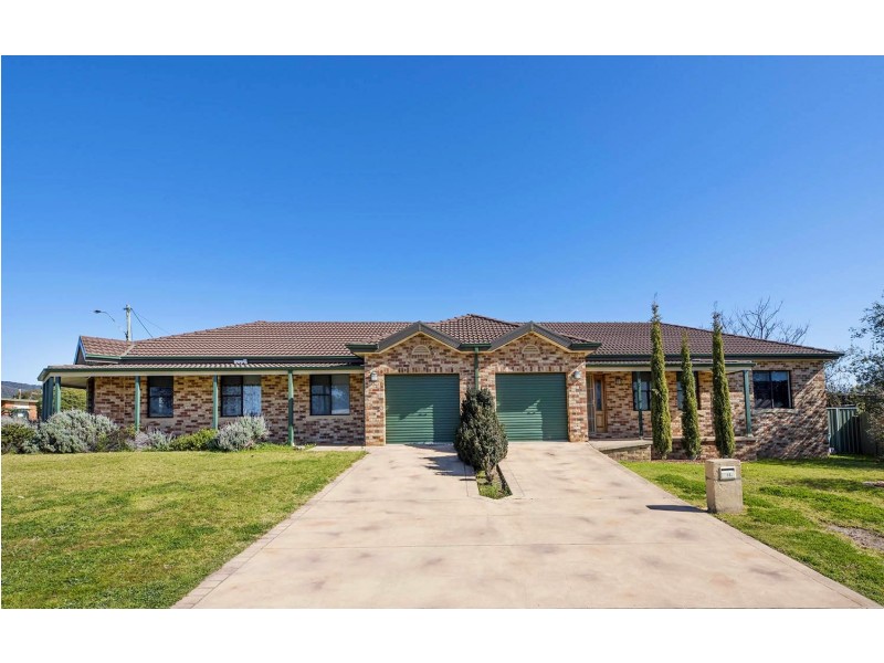 18a and 18b Spring Road, Mudgee NSW 2850