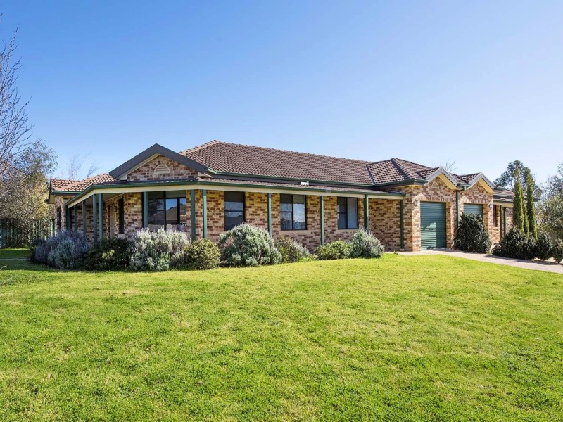 18a and 18b Spring Road, Mudgee NSW 2850