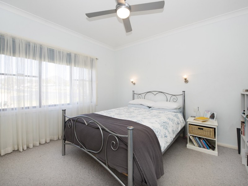 18a and 18b Spring Road, Mudgee NSW 2850