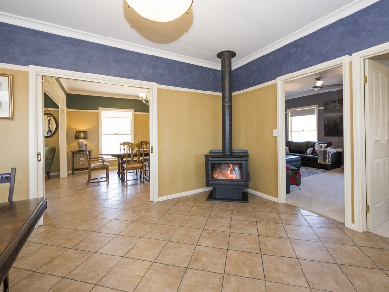 987 Black Springs Road, St Fillans NSW 2850