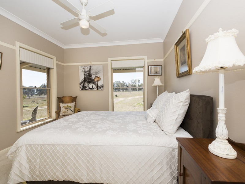 987 Black Springs Road, St Fillans NSW 2850