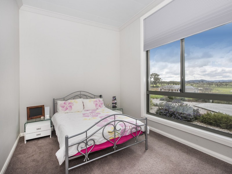 32 Robert Hoddle Grove, Mudgee NSW 2850