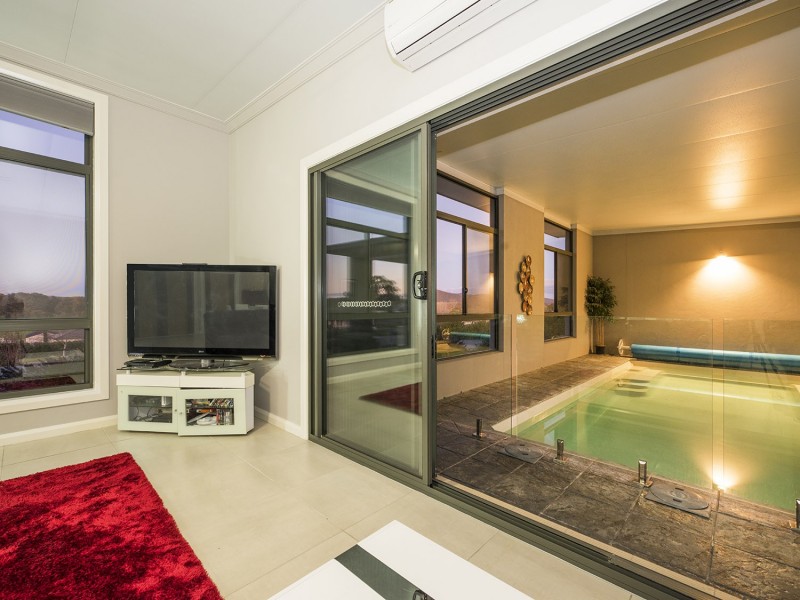 32 Robert Hoddle Grove, Mudgee NSW 2850