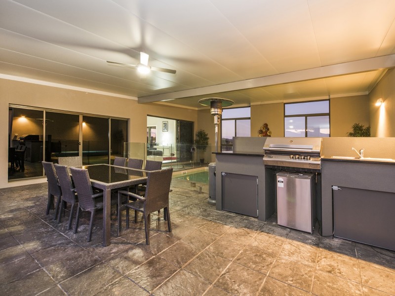 32 Robert Hoddle Grove, Mudgee NSW 2850
