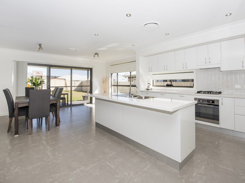 8 Broadhead Road, Mudgee NSW 2850